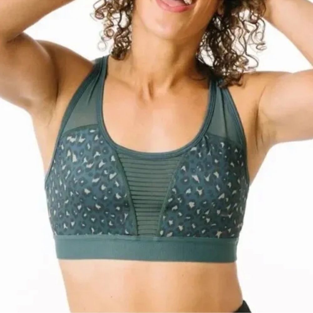 Zyia Pine Leopard Bomber Sports Bra Size XS Athlete Gym Work Out Padded